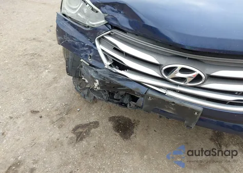 2017 Hyundai Santa Fe Sport 2.4L z USA, uszkodzony, nr VIN 5XYZT3LB7HG457228